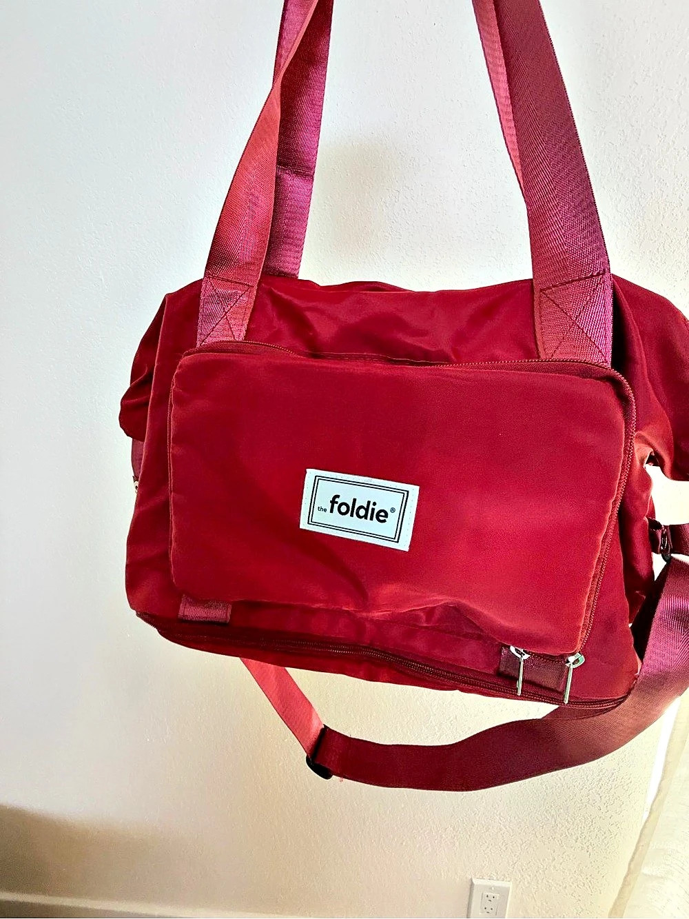 foldie The Original Foldie Travel Bag Travel Bag in Red